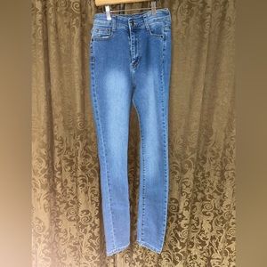 Fashion Nova size 5 jeans